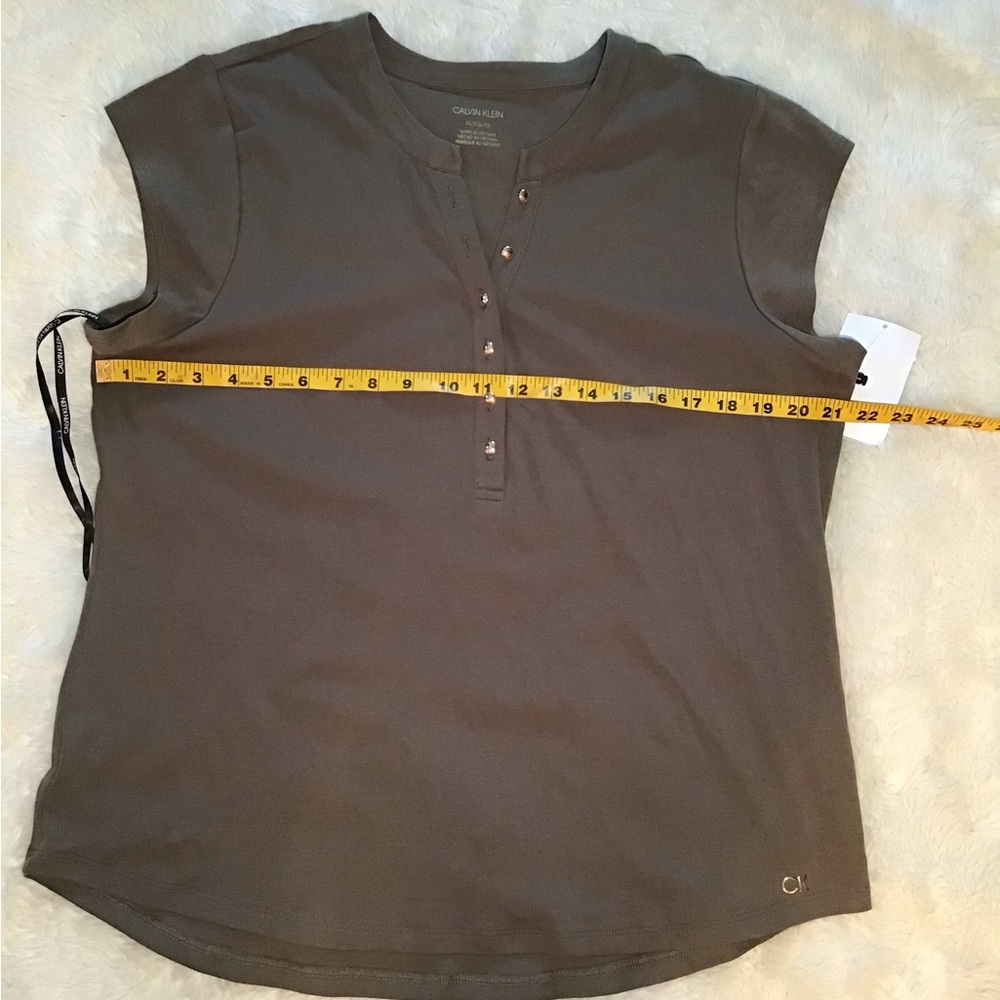 Calvin Klein army green short sleeve blouse size XL - Picture 5 of 7
